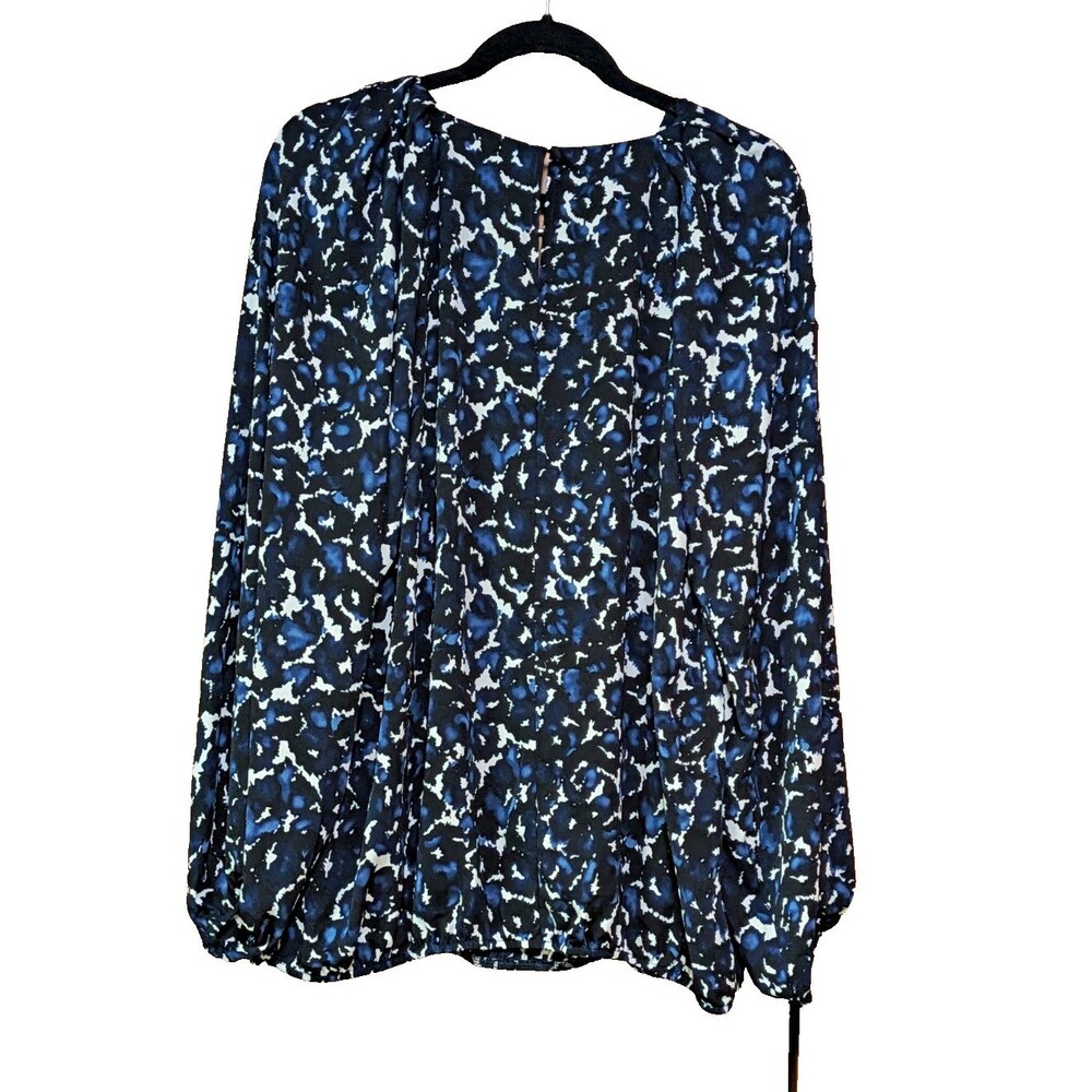 West K Women’s 3X Plus Blue Black White Floral Ruffle Puff Sleeve Blouse